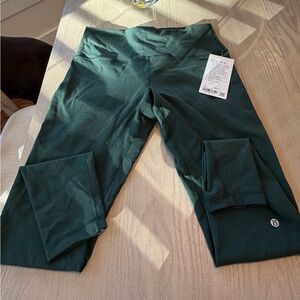 NWT LuluLemon Wunder Train Leggings (size 12)